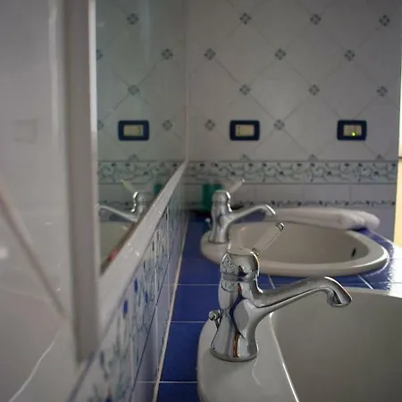 L' Aquila Dell' Etna Bed & Breakfast