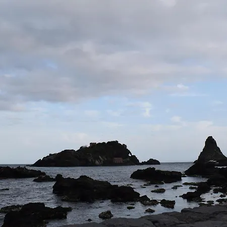 L' Aquila Dell' Etna Bed & Breakfast